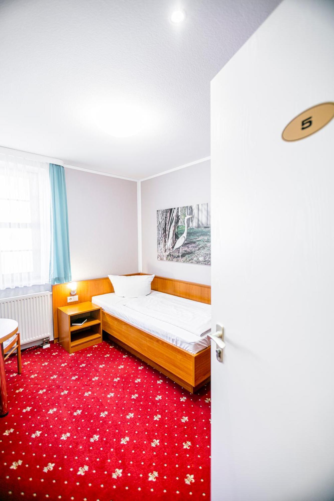 Hotel Zum Goldenen Loewen Peitz Kültér fotó