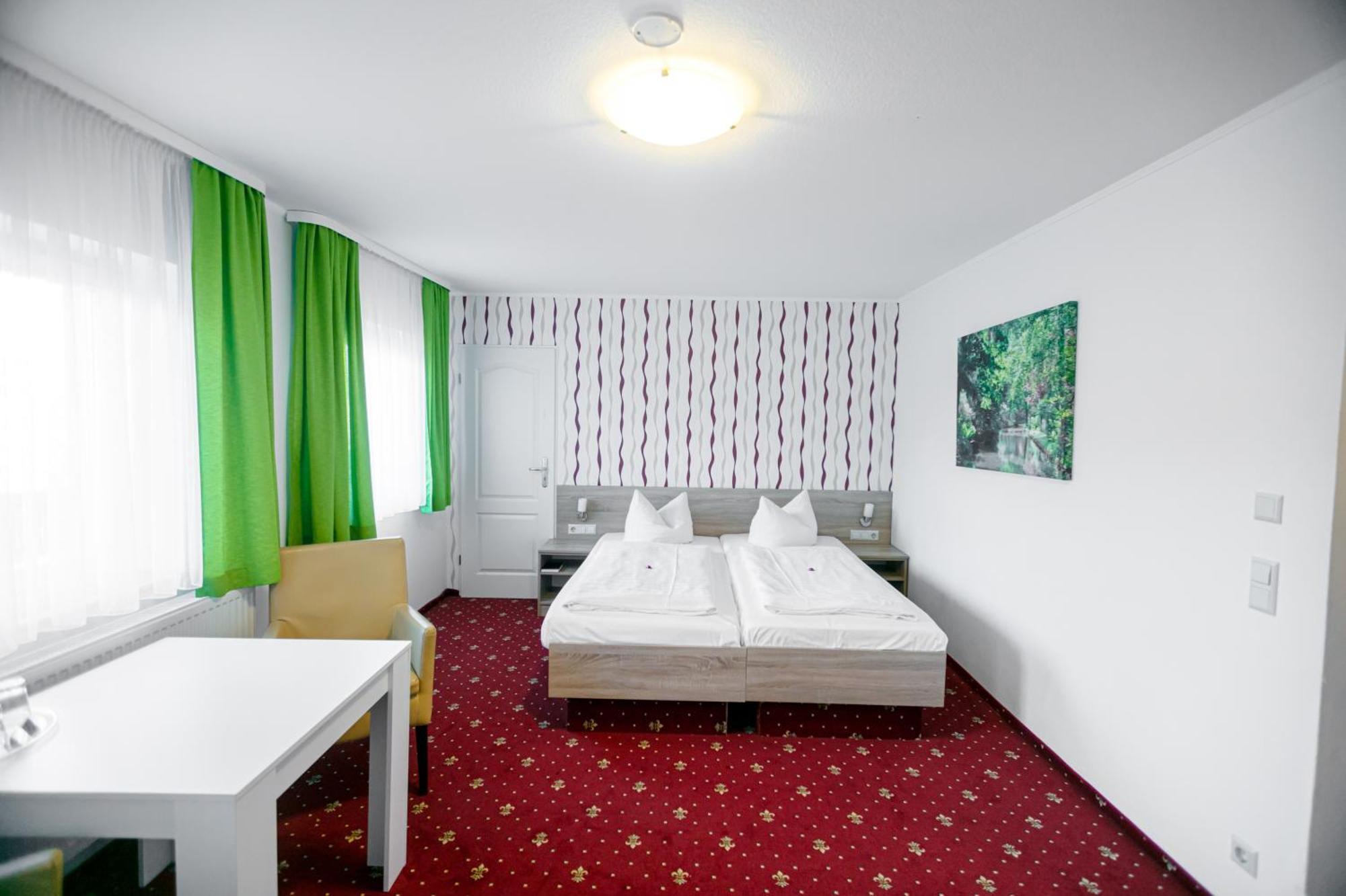Hotel Zum Goldenen Loewen Peitz Kültér fotó