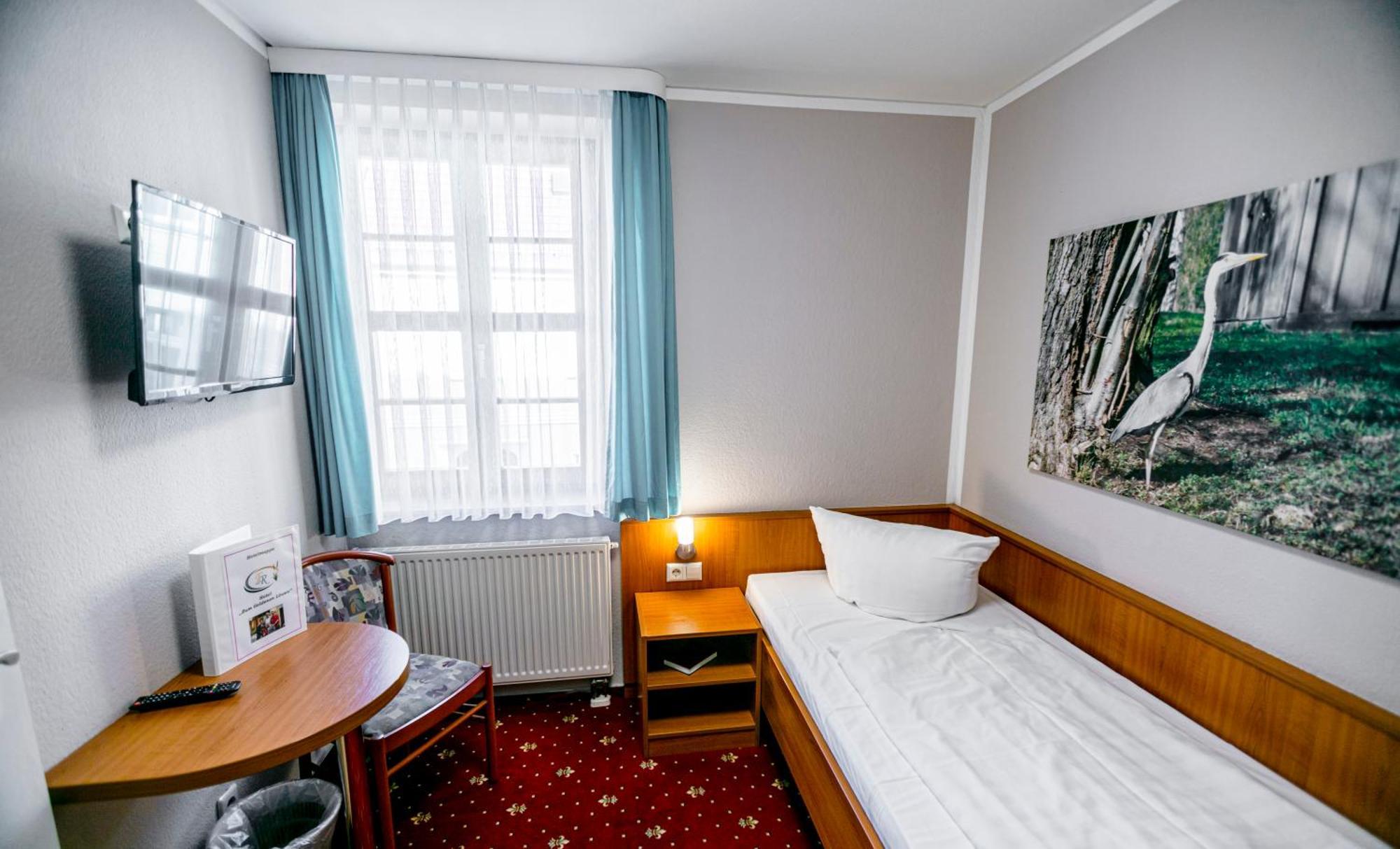 Hotel Zum Goldenen Loewen Peitz Kültér fotó