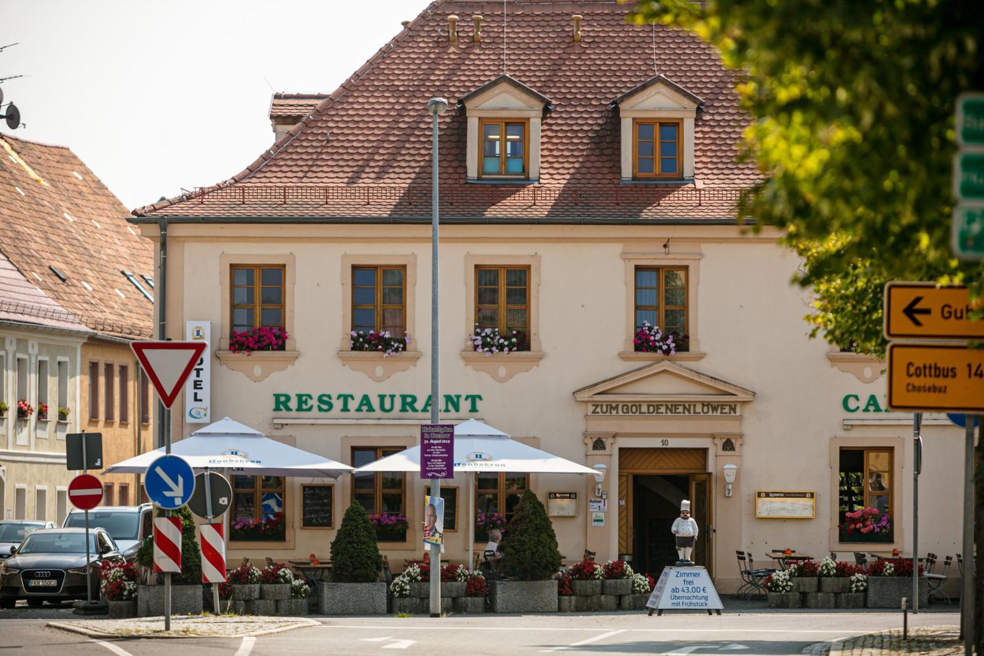 Hotel Zum Goldenen Loewen Peitz Kültér fotó